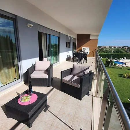 Apartment Pata Village